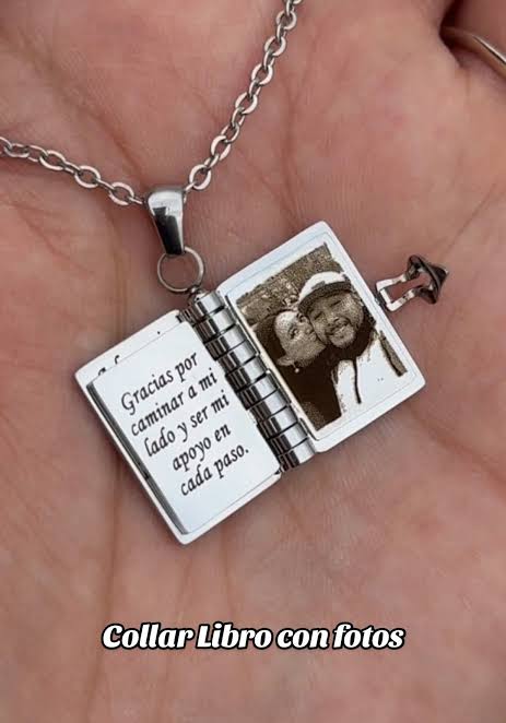 Collar Libro de Estrellas Eterno Personalizado